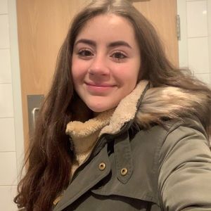 Meet your Posher, Sandy